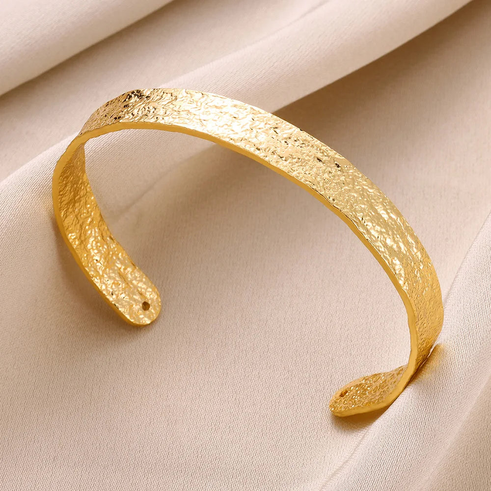 Wide stainless steel bracelets for women, golden luxury, high quality