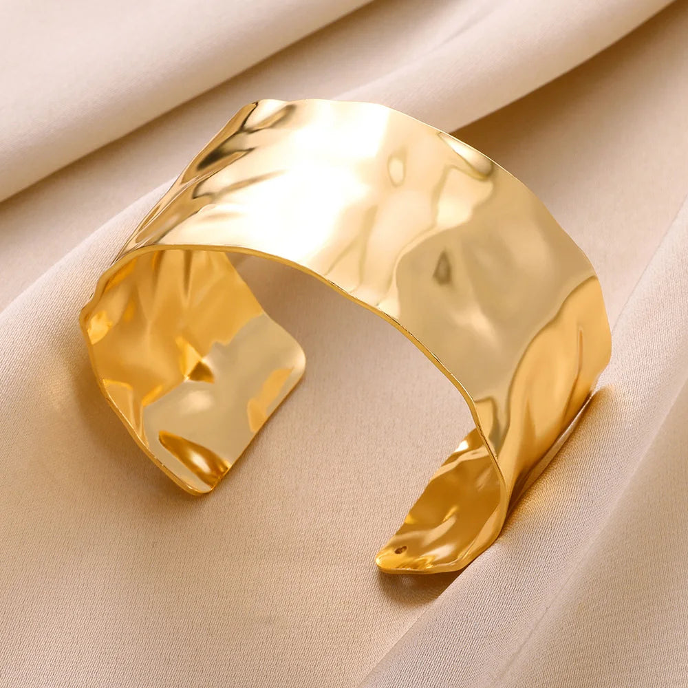 Wide stainless steel bracelets for women, golden luxury, high quality