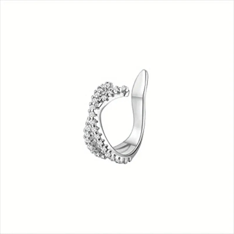 Metal Leaf Ear Cuff – Stylish Non-Pierced Earrings