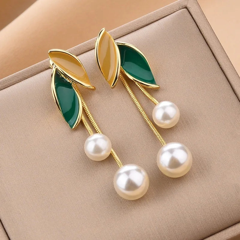 Silver Earrings LATS with Leaves - Perfect Gift for Women and Girls
