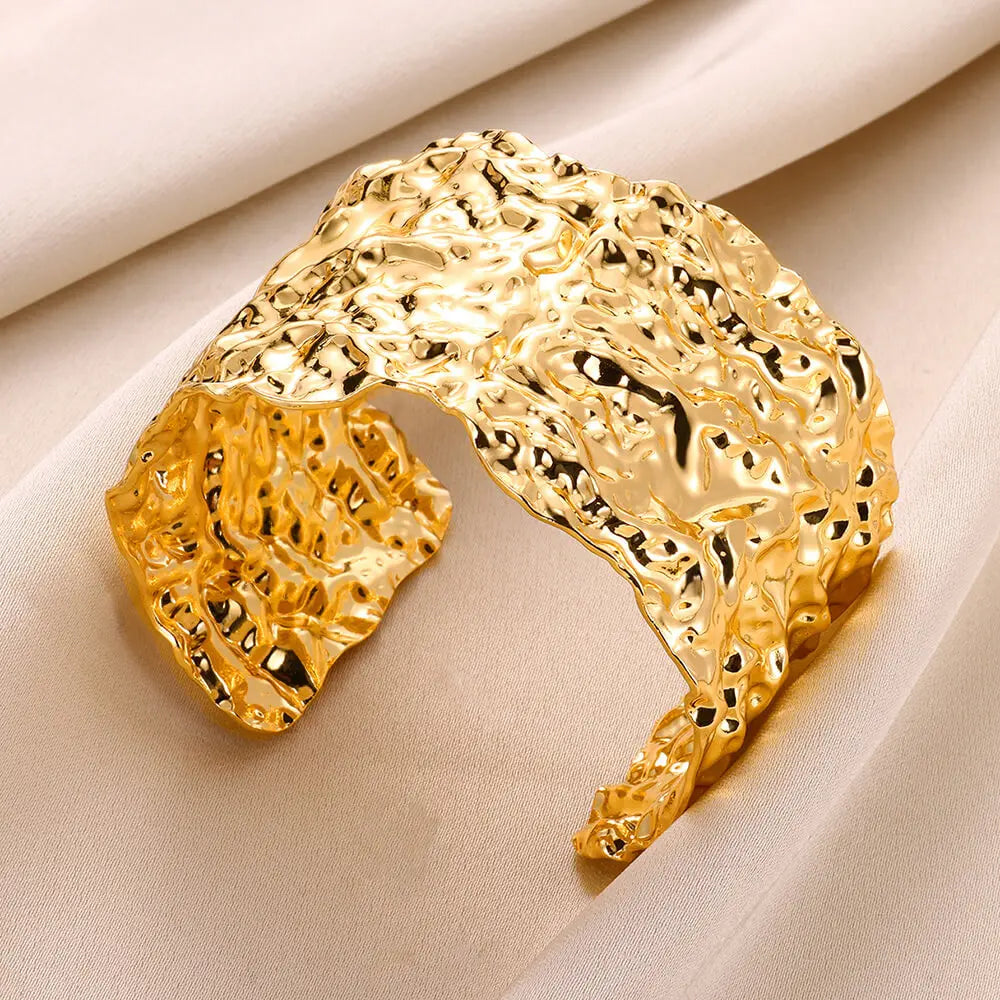 Wide stainless steel bracelets for women, golden luxury, high quality