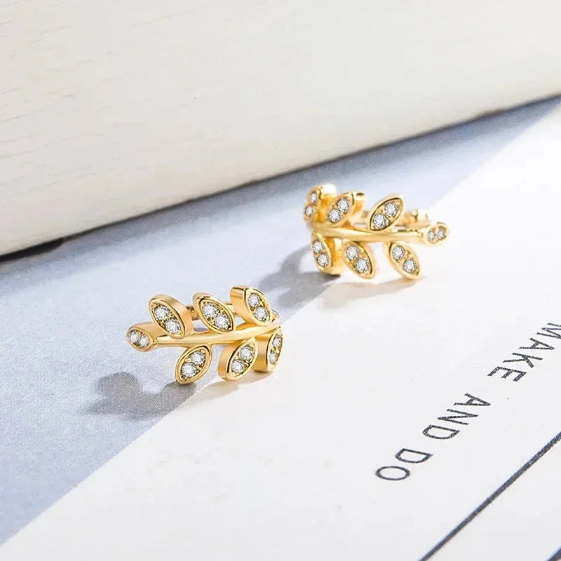 Metal Leaf Ear Cuff – Stylish Non-Pierced Earrings