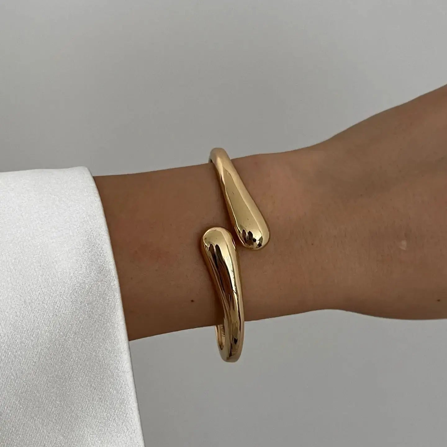 Geometric Metal Cuff – Vintage Gold & Silver Bangles