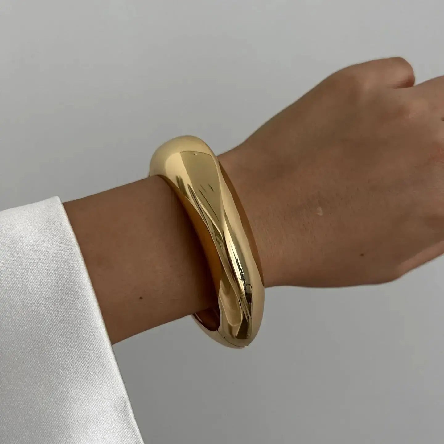 Geometric Metal Cuff – Vintage Gold & Silver Bangles