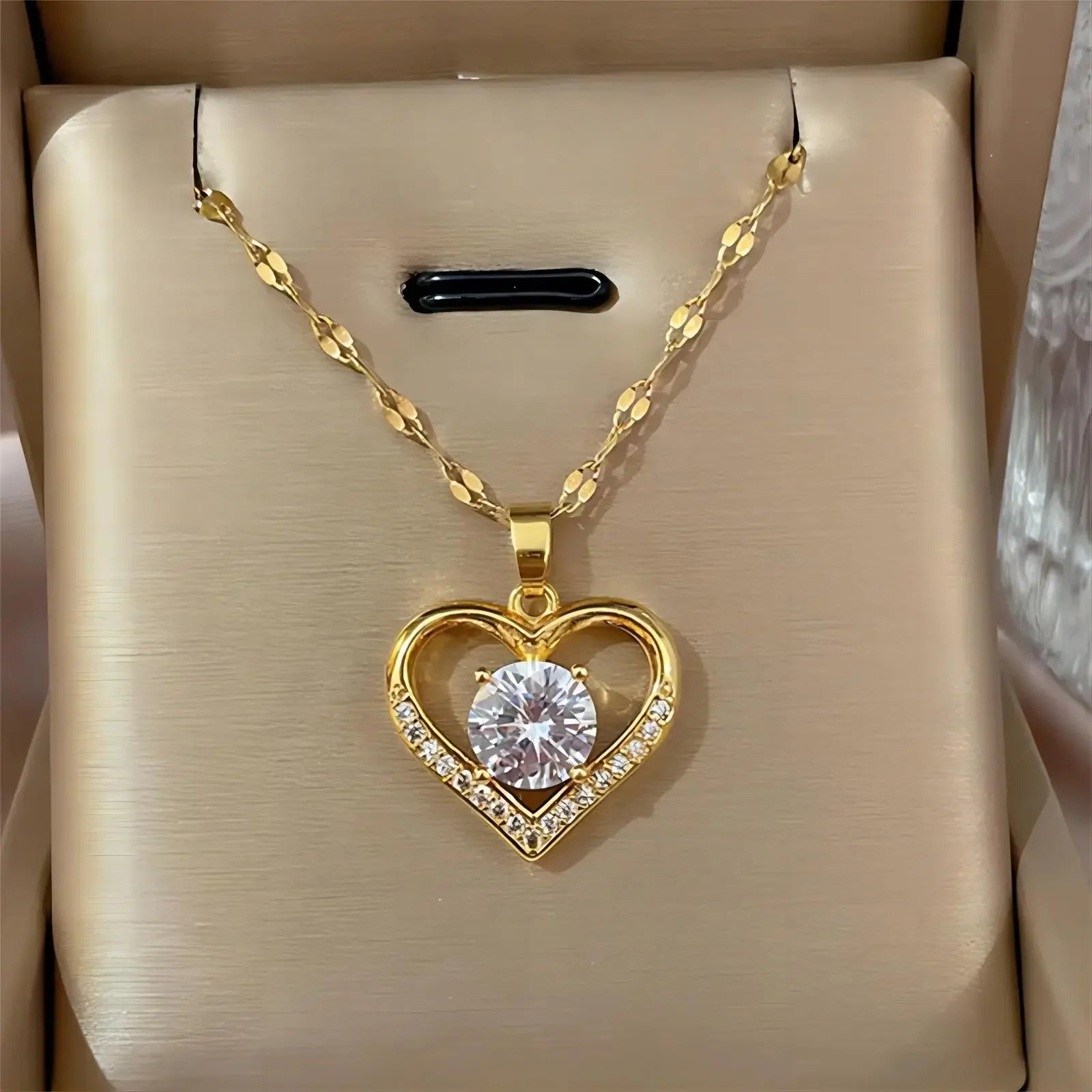 Trendy Heart Stainless Steel Zirconia Necklaces for Women and Girls - Quality of the famous