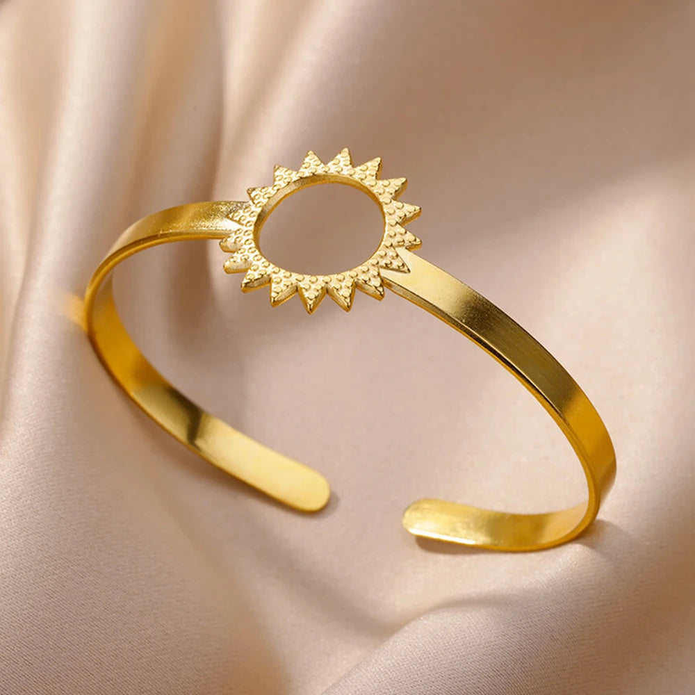 Wide stainless steel bracelets for women, golden luxury, high quality