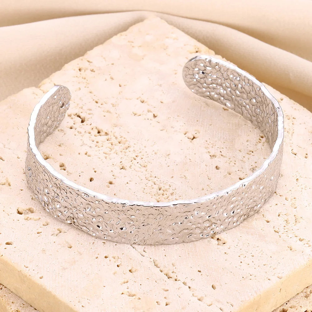 Wide stainless steel bracelets for women, golden luxury, high quality
