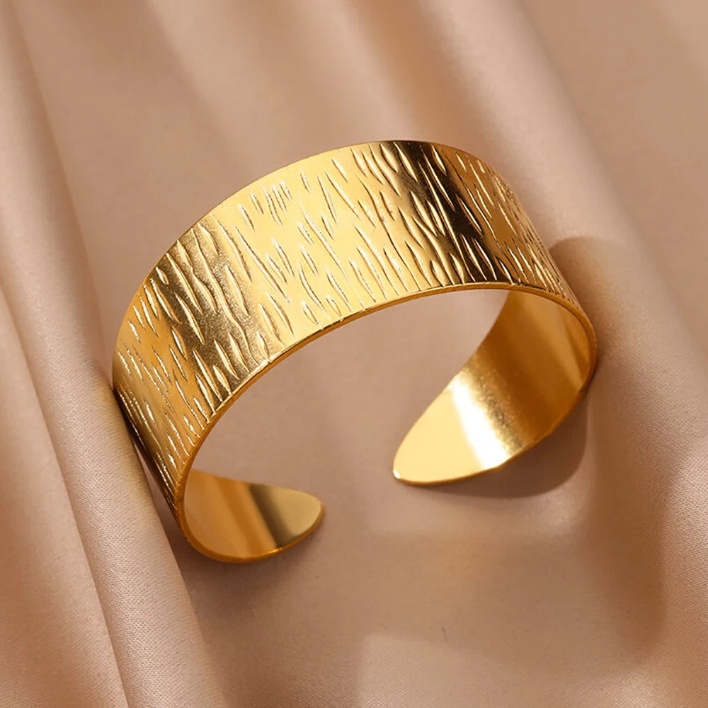 Wide stainless steel bracelets for women, golden luxury, high quality
