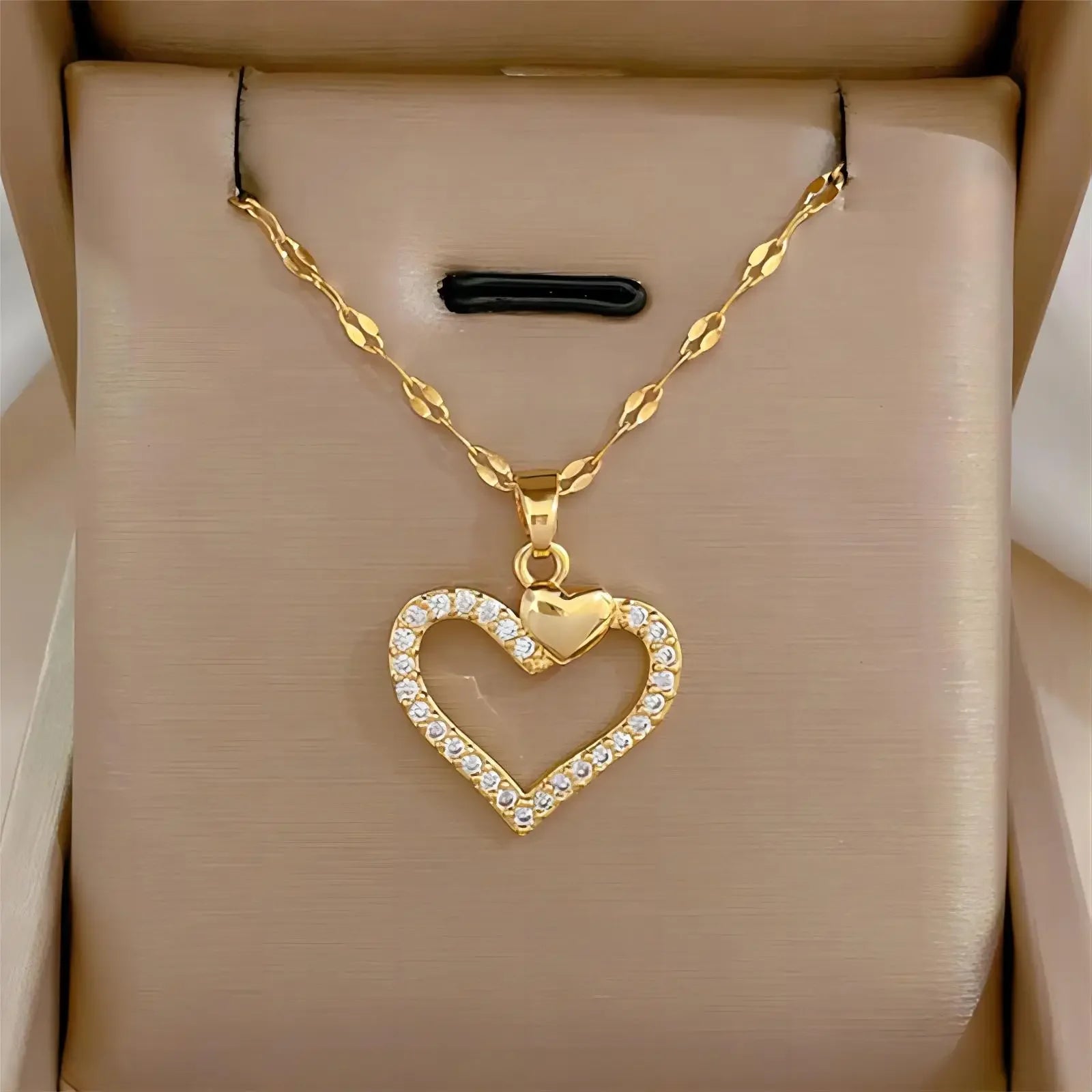 Trendy Heart Stainless Steel Zirconia Necklaces for Women and Girls - Quality of the famous