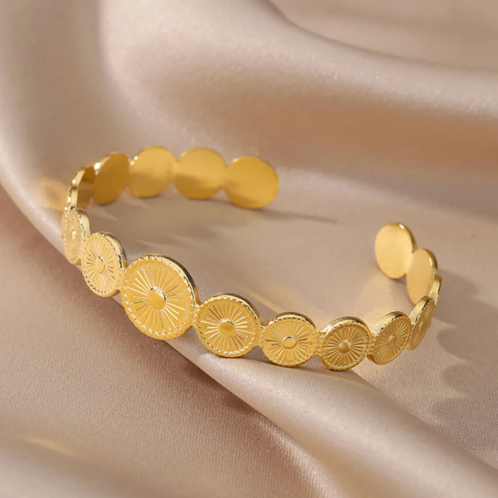 Wide stainless steel bracelets for women, golden luxury, high quality