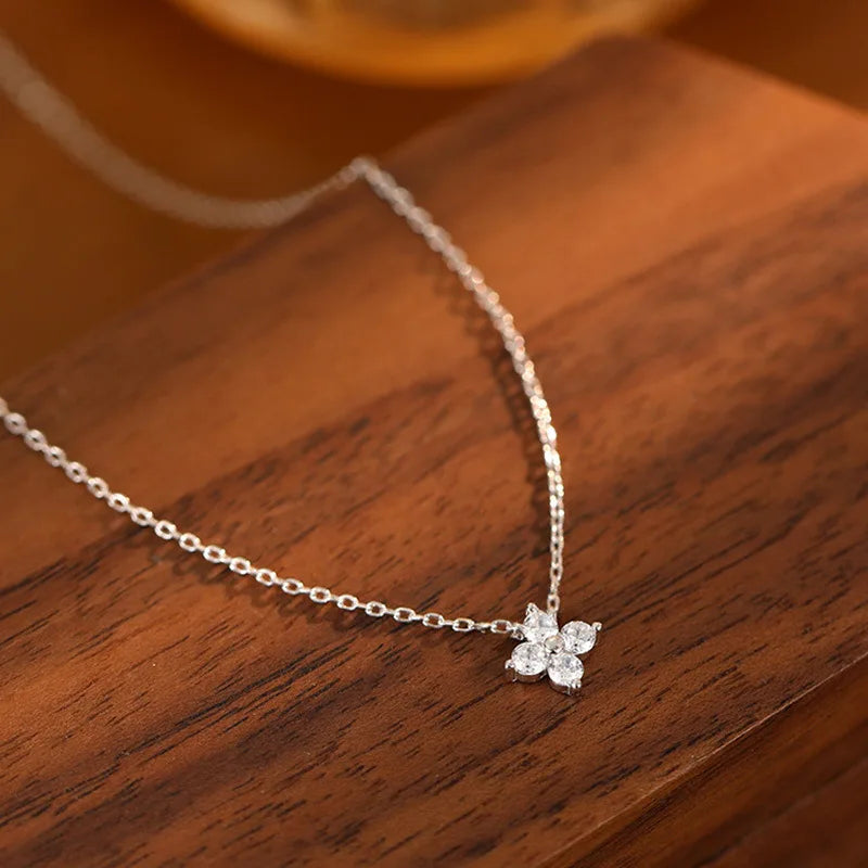 Crystal Flower Stainless Steel Bracelet and Necklace – Elegant Women’s Jewelry Gif