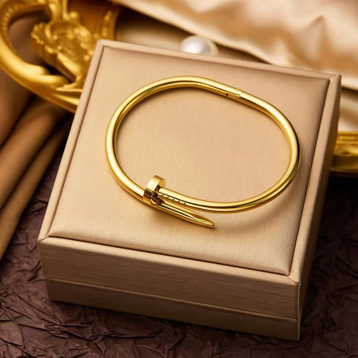 Women’s Nail Design Bracelet – Chic Stainless Steel Accessory