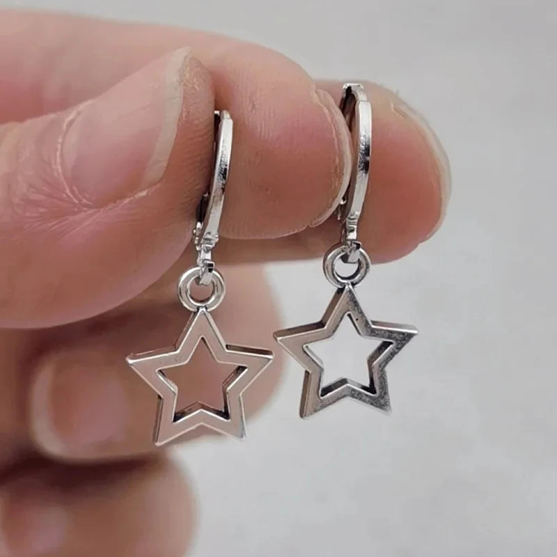 Brincos Mini Hoop Estrelados – Joias de Férias Femininas na Moda